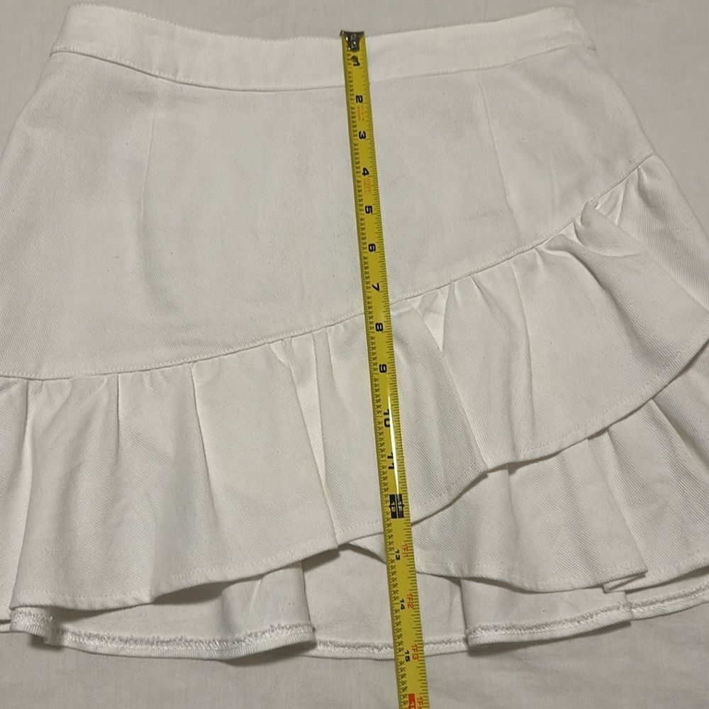 Emory Park White Ruffle Skirt Size S - Picture 9 of 13